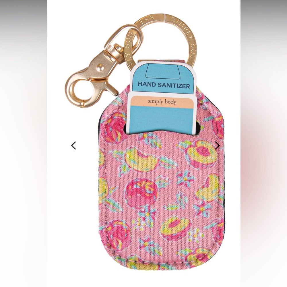 🌺Simply Southern Sanitizer Holder Keychain - Peachy